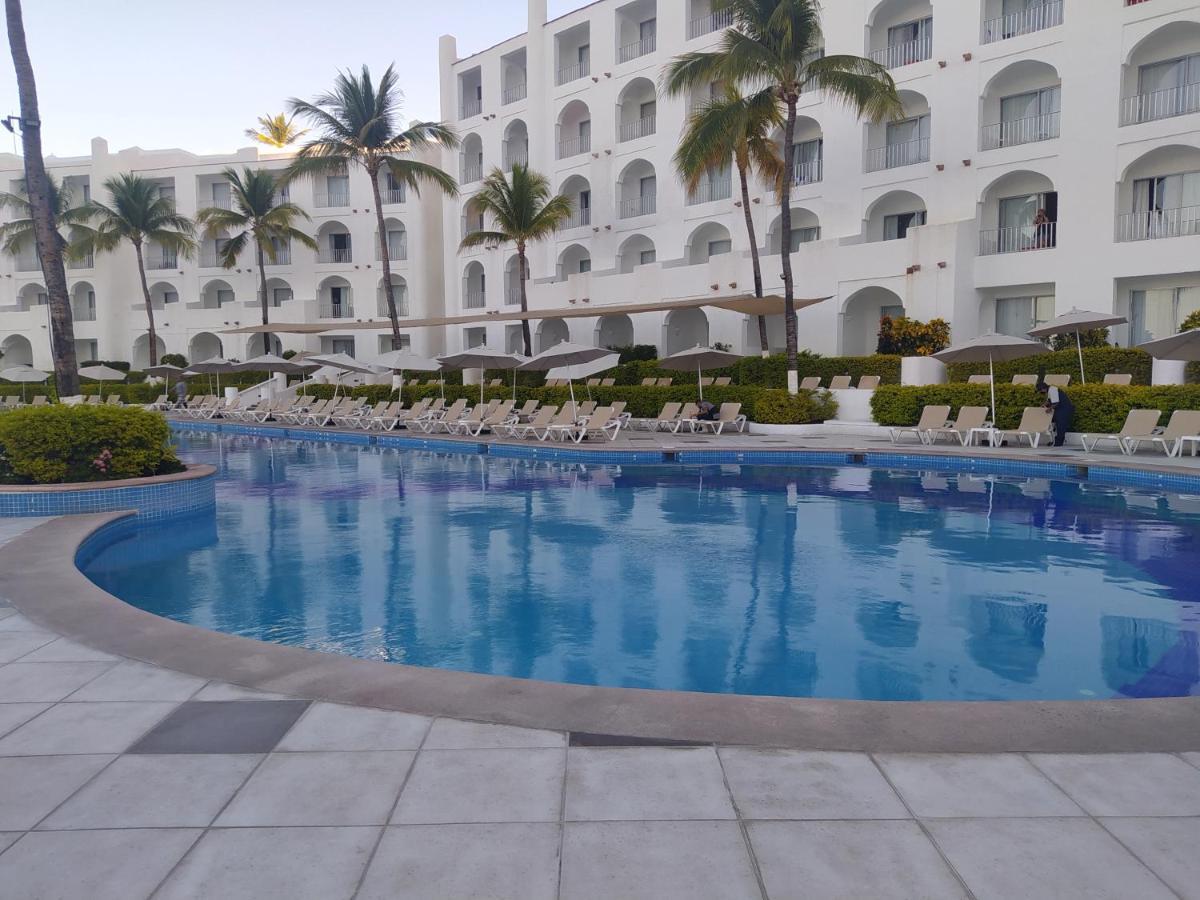 Sierra Mar All Inclusive At Tesoro Manzanillo Kültér fotó